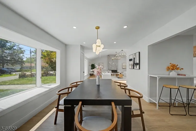 19 Ferndale Rd Wayne, NJ 07470