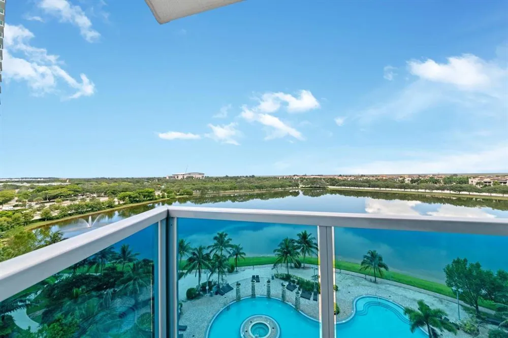 2641 FLAMINGO ROAD #901N Sunrise, FL 33323