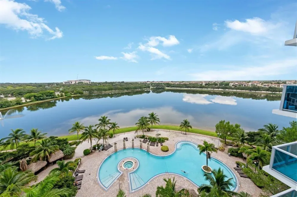 2641 FLAMINGO ROAD #901N Sunrise, FL 33323