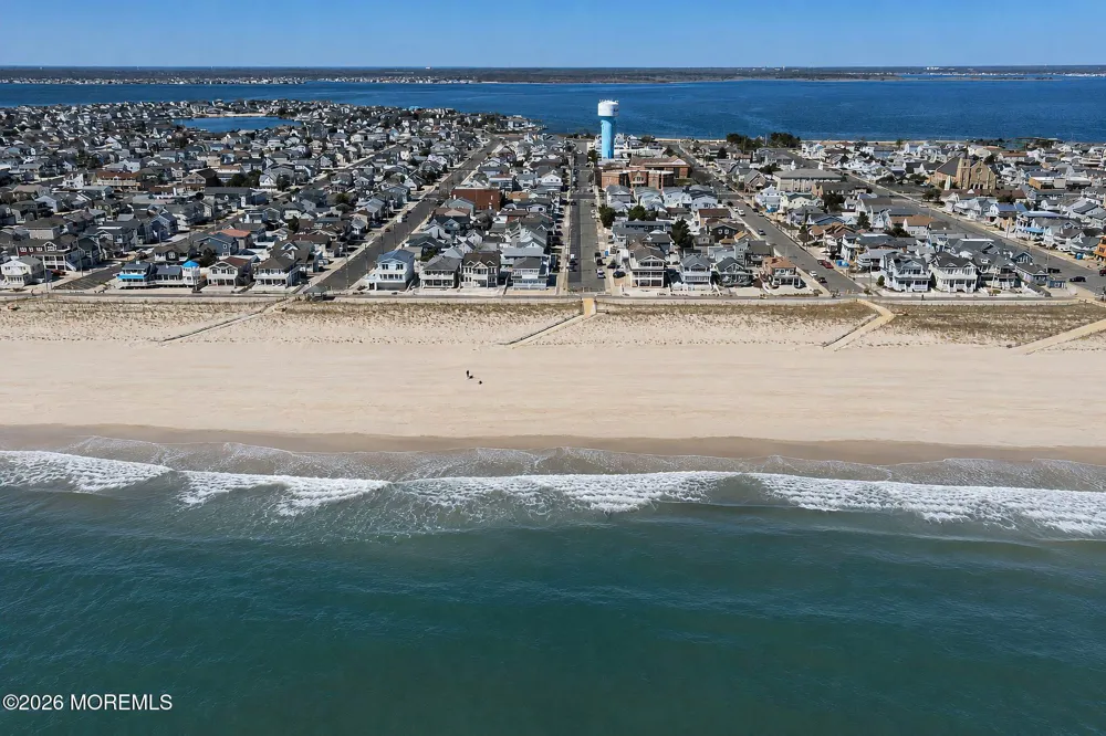 15 Brooklyn Avenue #2 Lavallette, NJ 08735