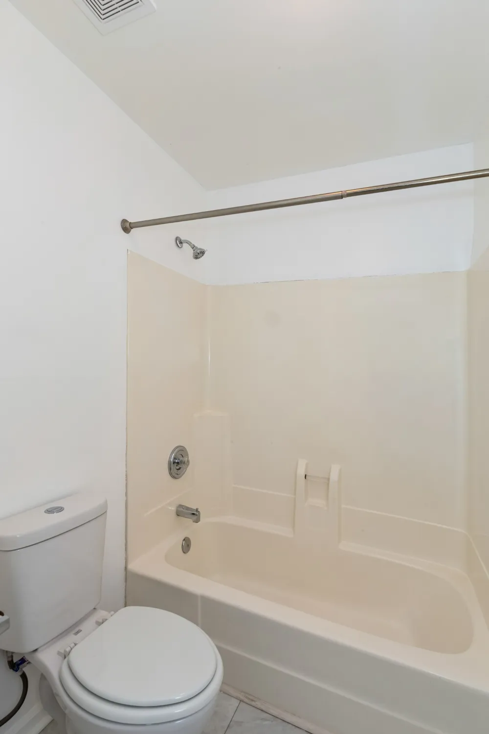 513 Williamsburg Dr Nashville, TN 37214