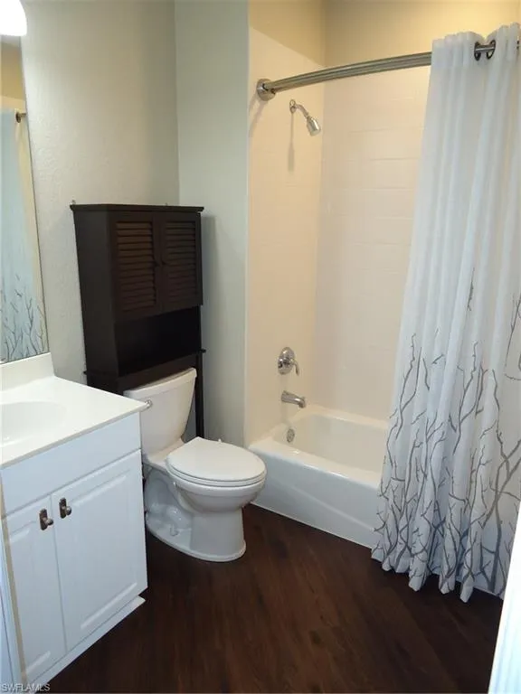 15940 Prentiss Pointe Circle #101 Fort Myers, FL 33908