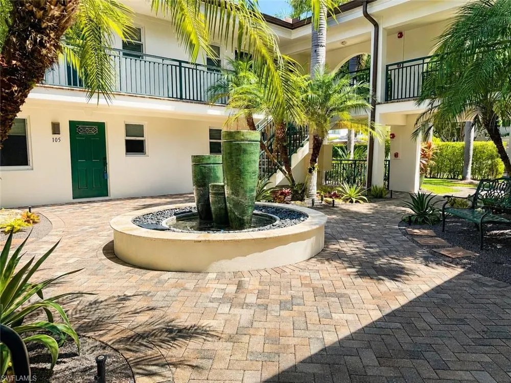960 7th Street S #103 Naples, FL 34102