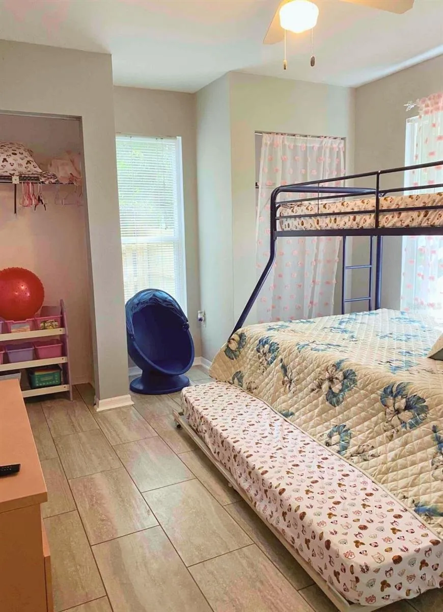 731 NW 37TH STREET Gainesville, FL 32607