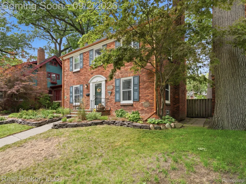 446 W Drayton Street Ferndale City, MI 48220