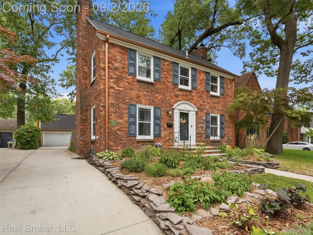 446 W Drayton Street Ferndale City, MI 48220