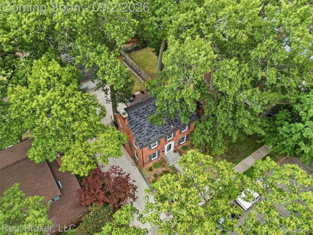 446 W Drayton Street Ferndale City, MI 48220