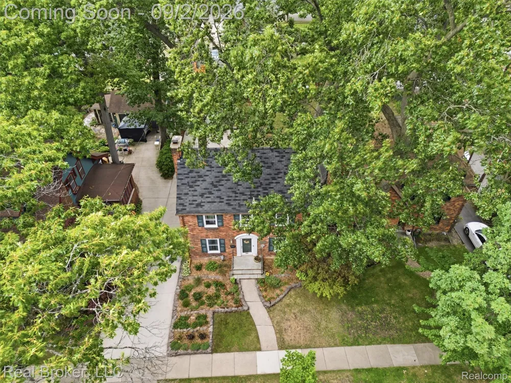 446 W Drayton Street Ferndale City, MI 48220