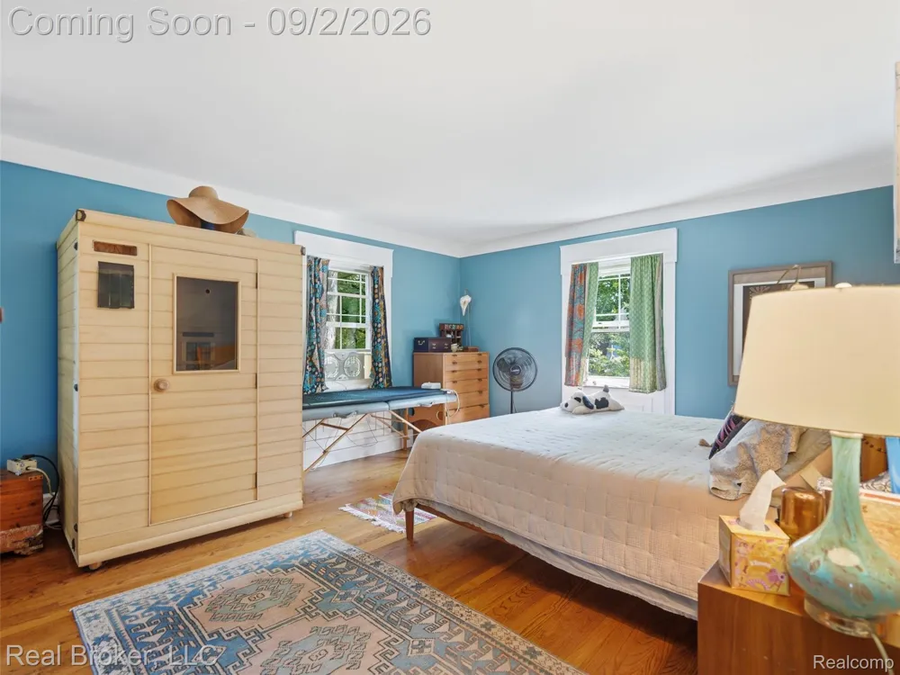 446 W Drayton Street Ferndale City, MI 48220