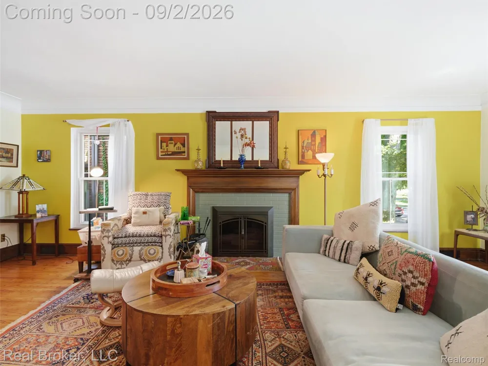 446 W Drayton Street Ferndale City, MI 48220