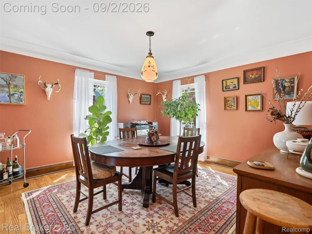 446 W Drayton Street Ferndale City, MI 48220