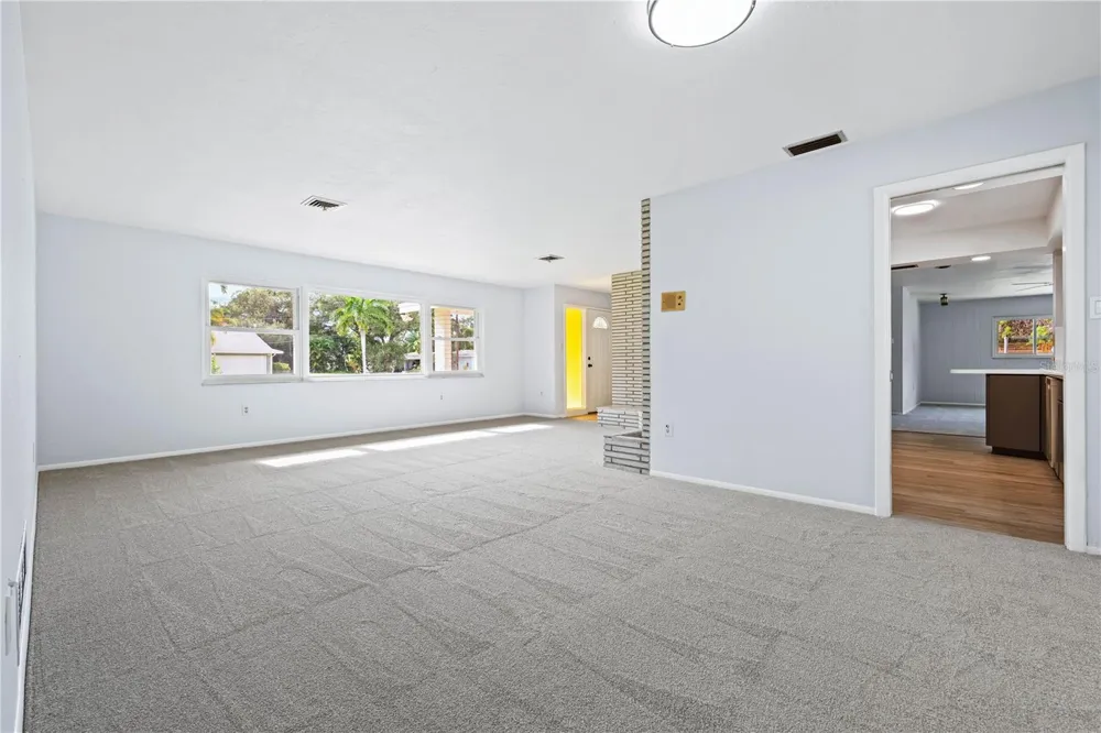 3733 MALEC CIRCLE Sarasota, FL 34233