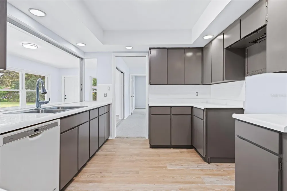 3733 MALEC CIRCLE Sarasota, FL 34233
