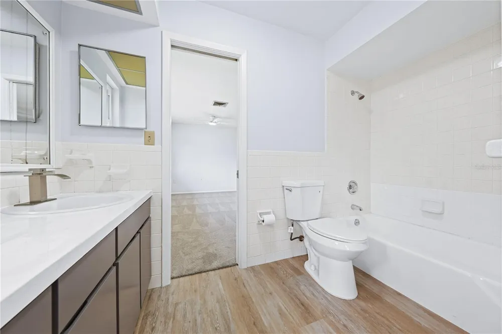 3733 MALEC CIRCLE Sarasota, FL 34233