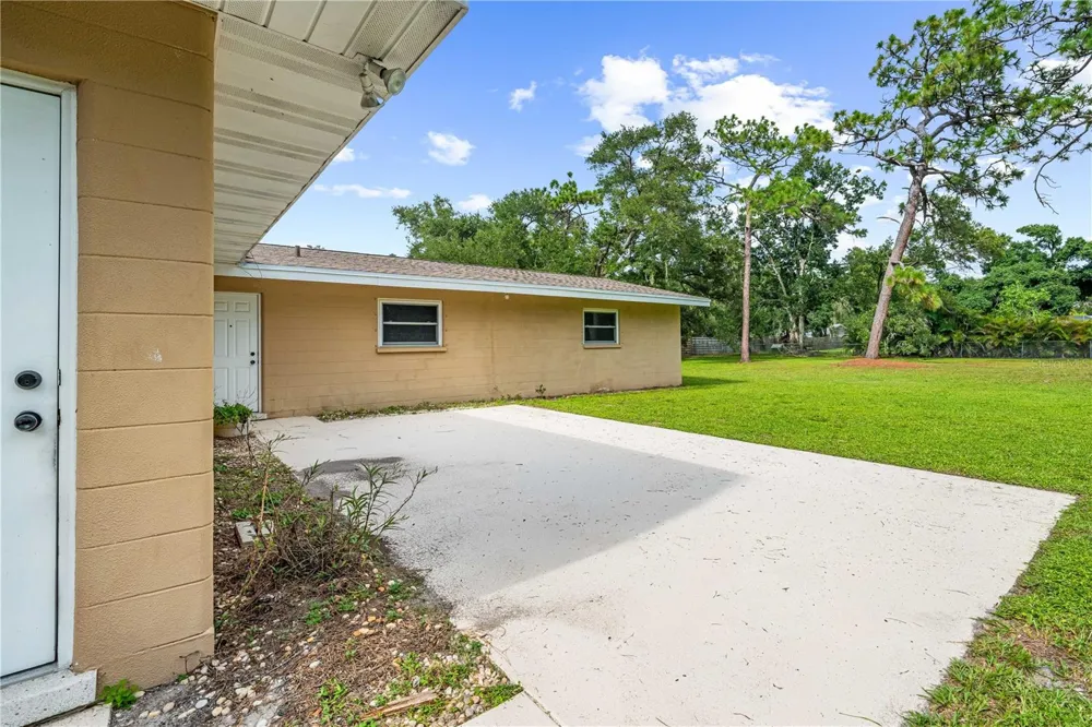 3733 MALEC CIRCLE Sarasota, FL 34233