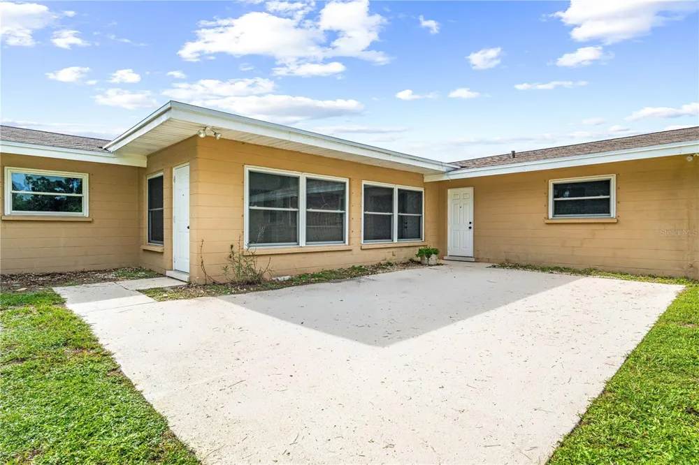 3733 MALEC CIRCLE Sarasota, FL 34233