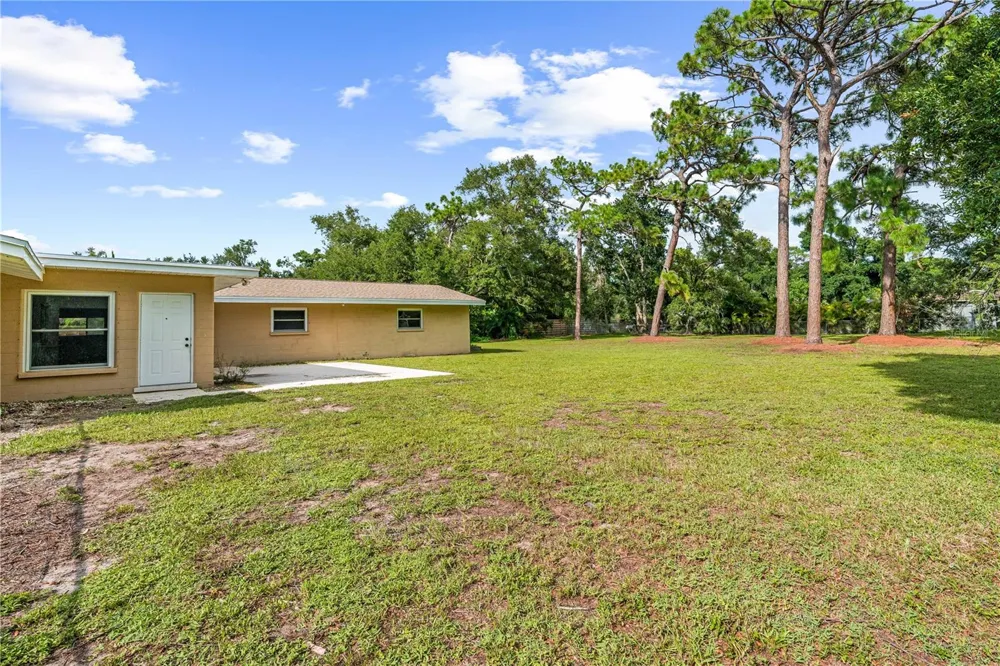 3733 MALEC CIRCLE Sarasota, FL 34233