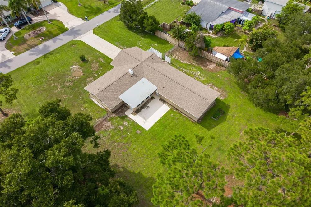 3733 MALEC CIRCLE Sarasota, FL 34233