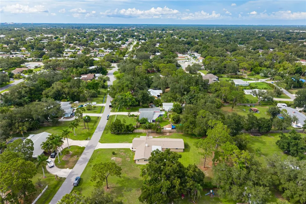 3733 MALEC CIRCLE Sarasota, FL 34233