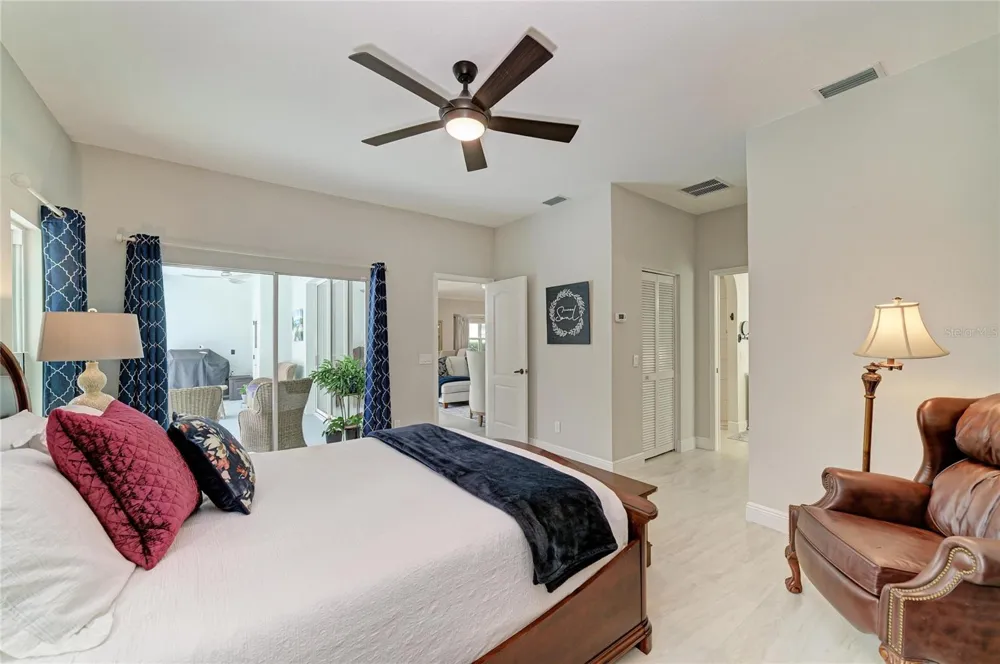 4500 DEL SOL BOULEVARD S Sarasota, FL 34243