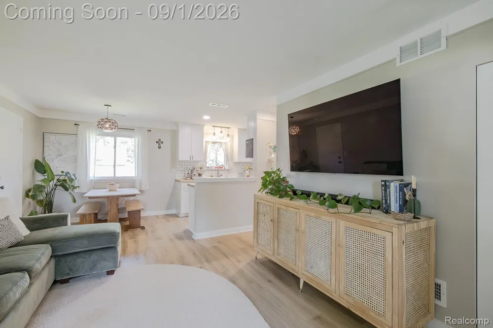 4600 Independence Drive Independence Charter Township, MI 48346