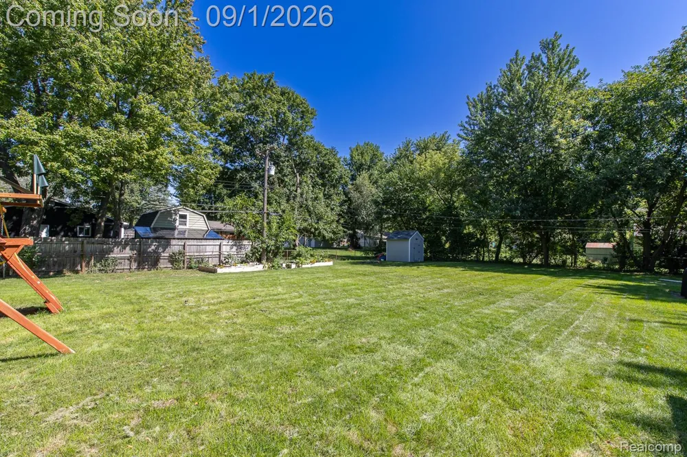 4600 Independence Drive Independence Charter Township, MI 48346