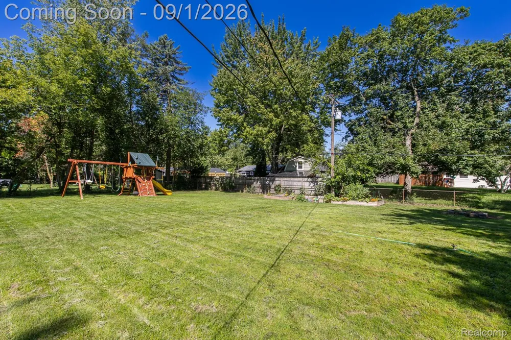 4600 Independence Drive Independence Charter Township, MI 48346