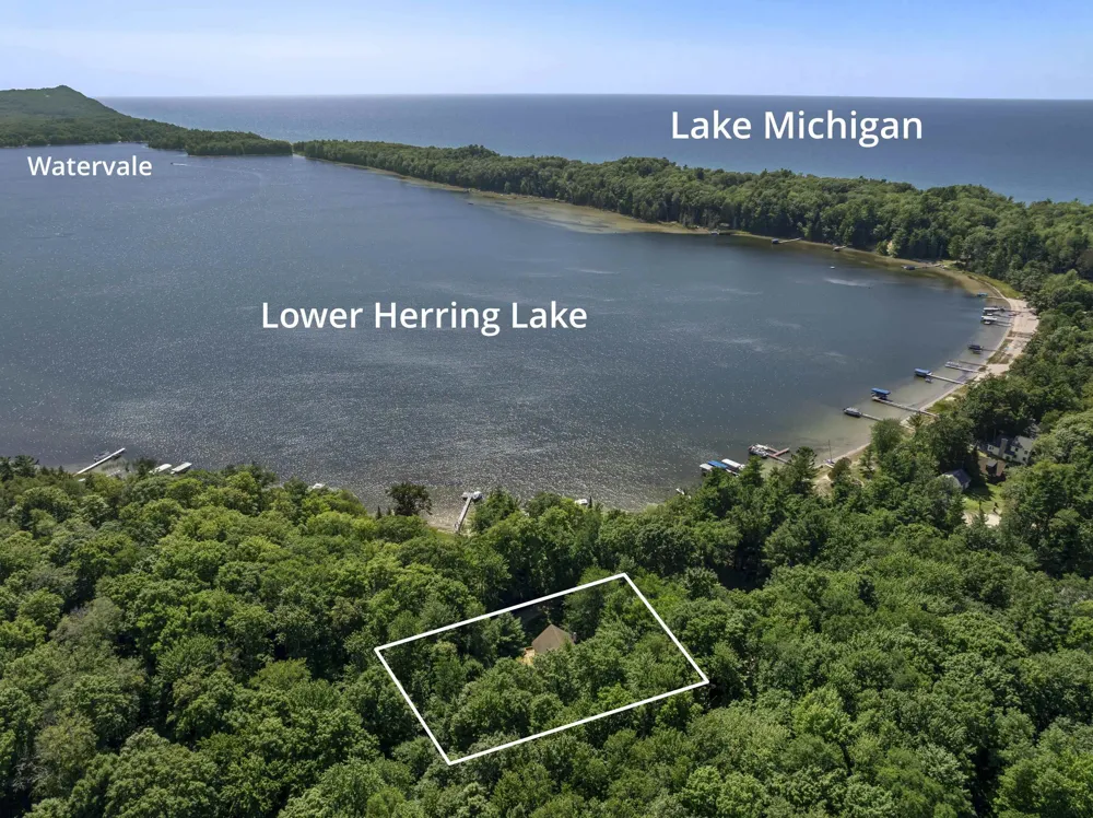 1518 Birch Blaine Township, MI 49635