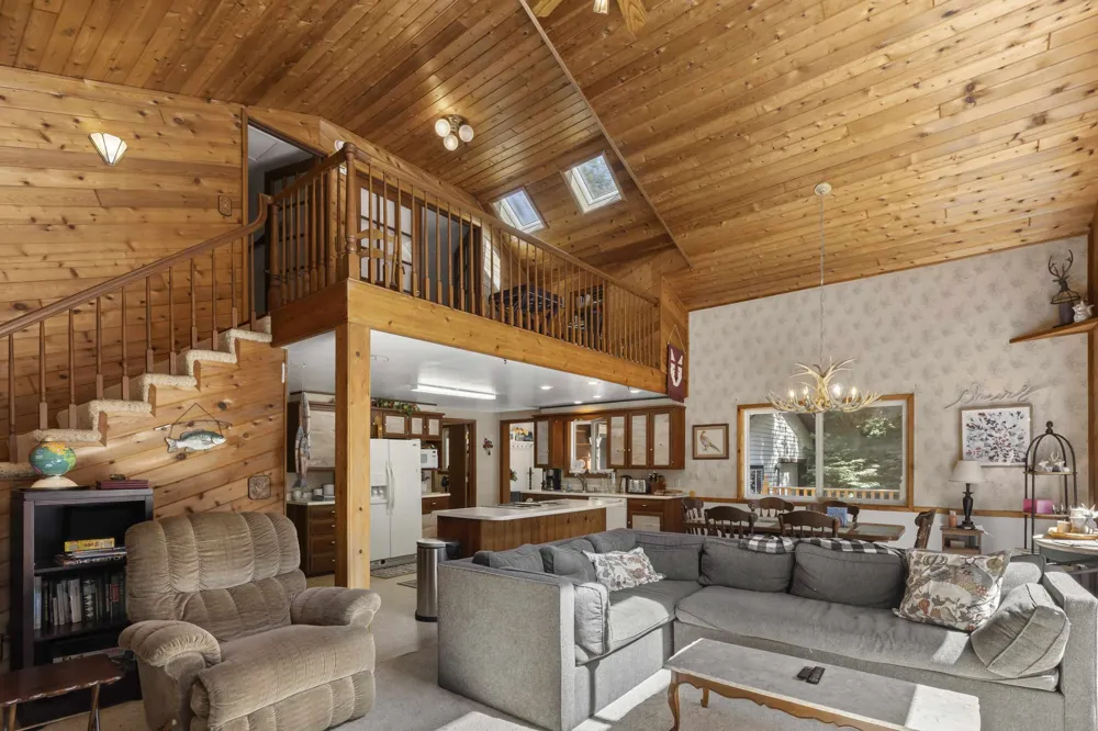 1518 Birch Blaine Township, MI 49635