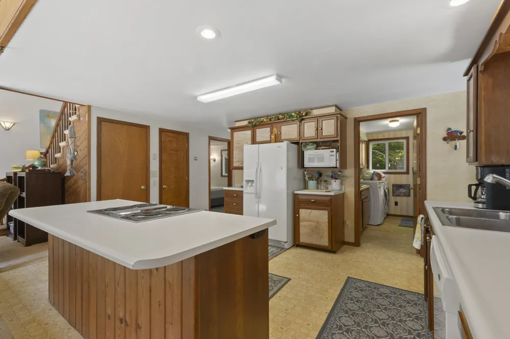 1518 Birch Blaine Township, MI 49635