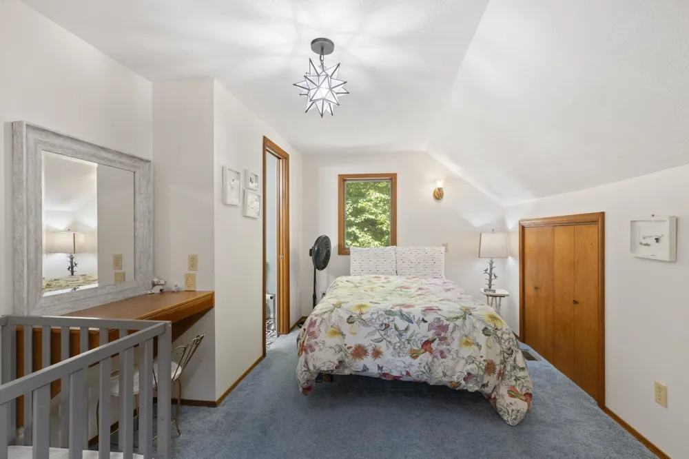 1518 Birch Blaine Township, MI 49635
