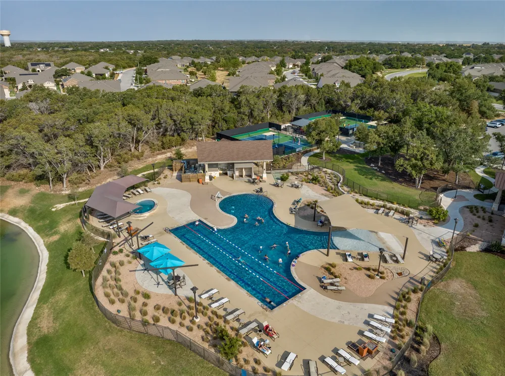 220 Fairway Ridge Road Georgetown, TX 78633