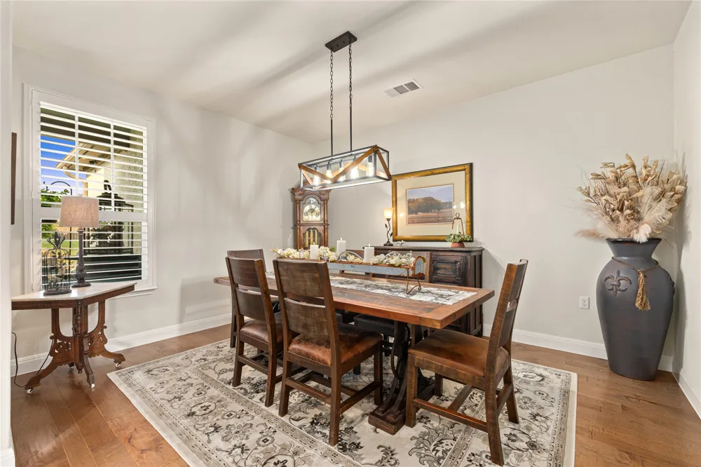 220 Fairway Ridge Road Georgetown, TX 78633