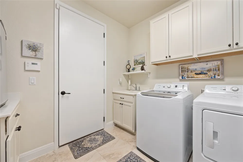 220 Fairway Ridge Road Georgetown, TX 78633