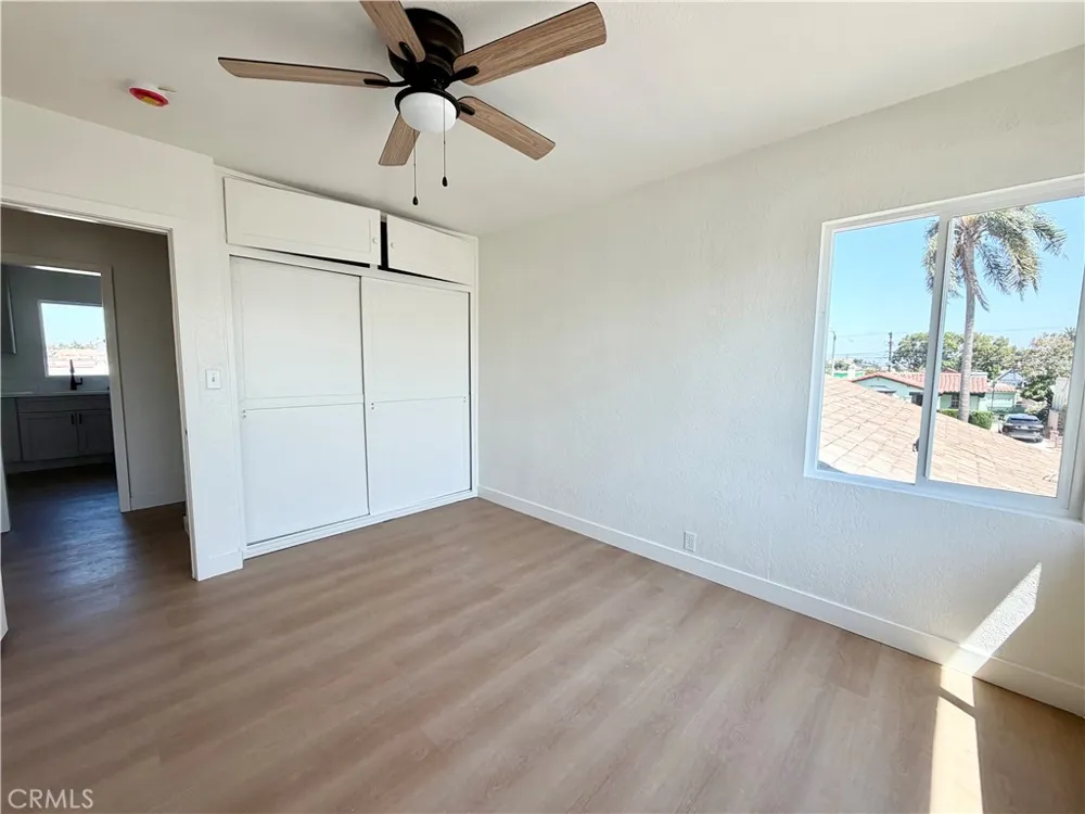 1426 W 83rd Los Angeles, CA 90047
