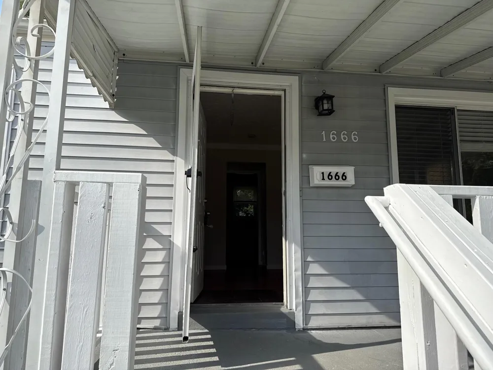 1666 Liberty Avenue Lincoln Park, MI 48146