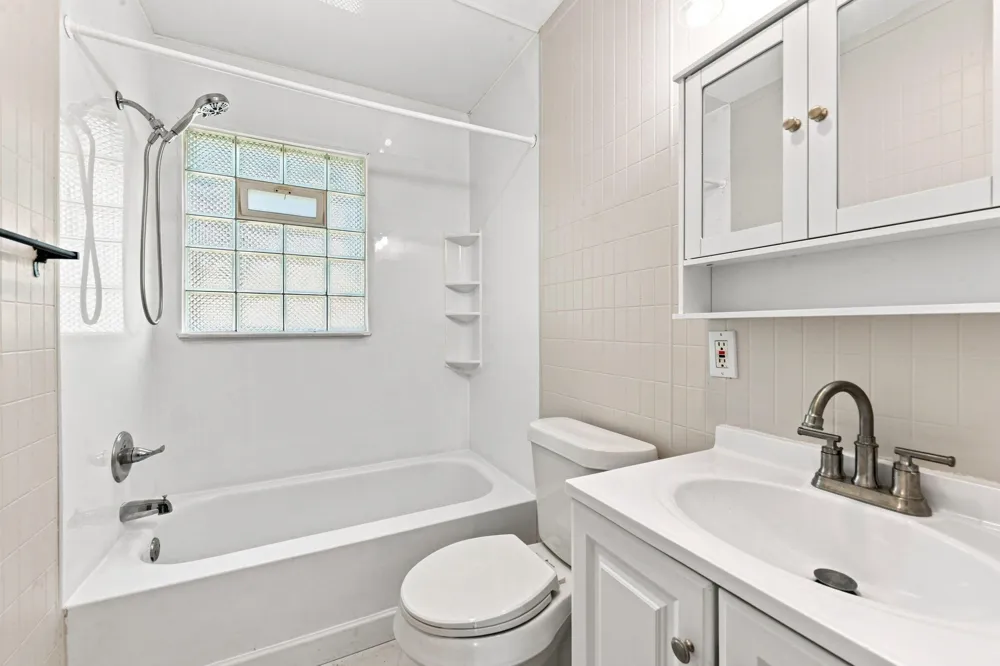 1666 Liberty Avenue Lincoln Park, MI 48146