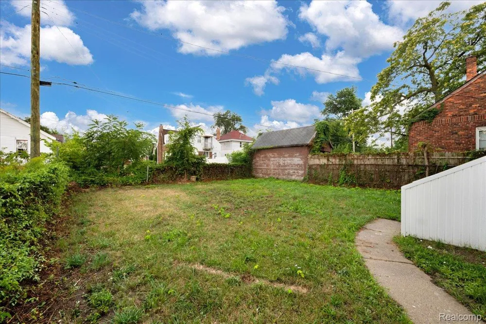13144 Monte Vista Street Detroit City, MI 48238