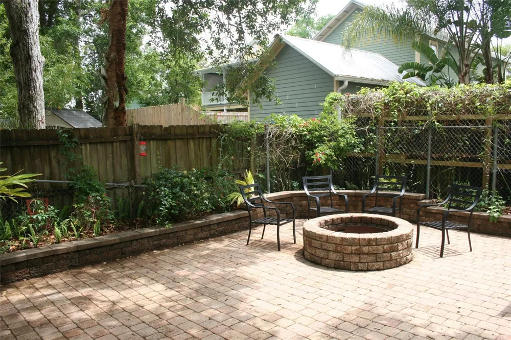 19 LOVETT STREET St Augustine, FL 32084