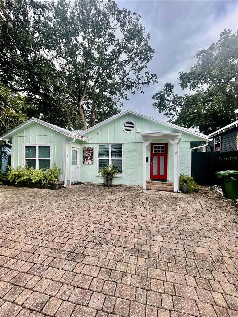 19 LOVETT STREET St Augustine, FL 32084