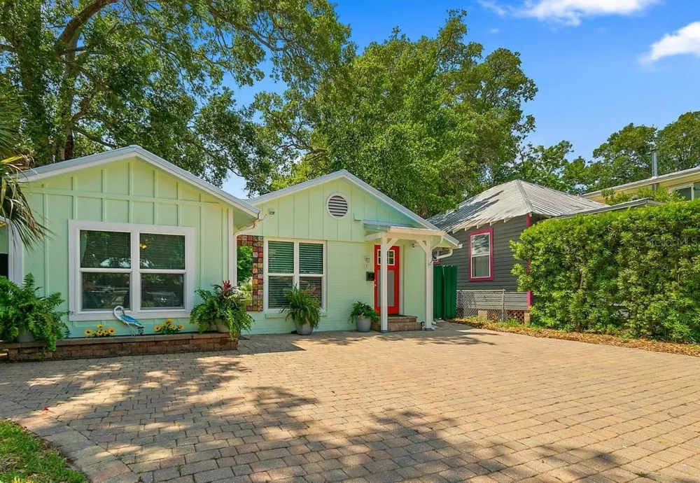 19 LOVETT STREET St Augustine, FL 32084