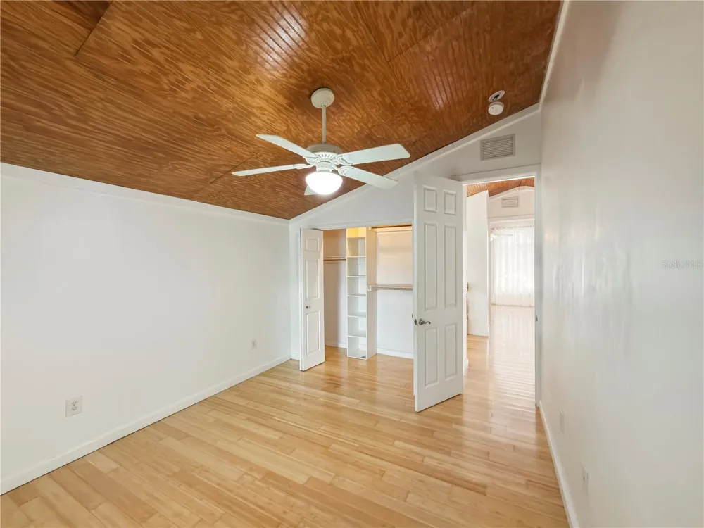 211 E 131ST AVENUE Tampa, FL 33612