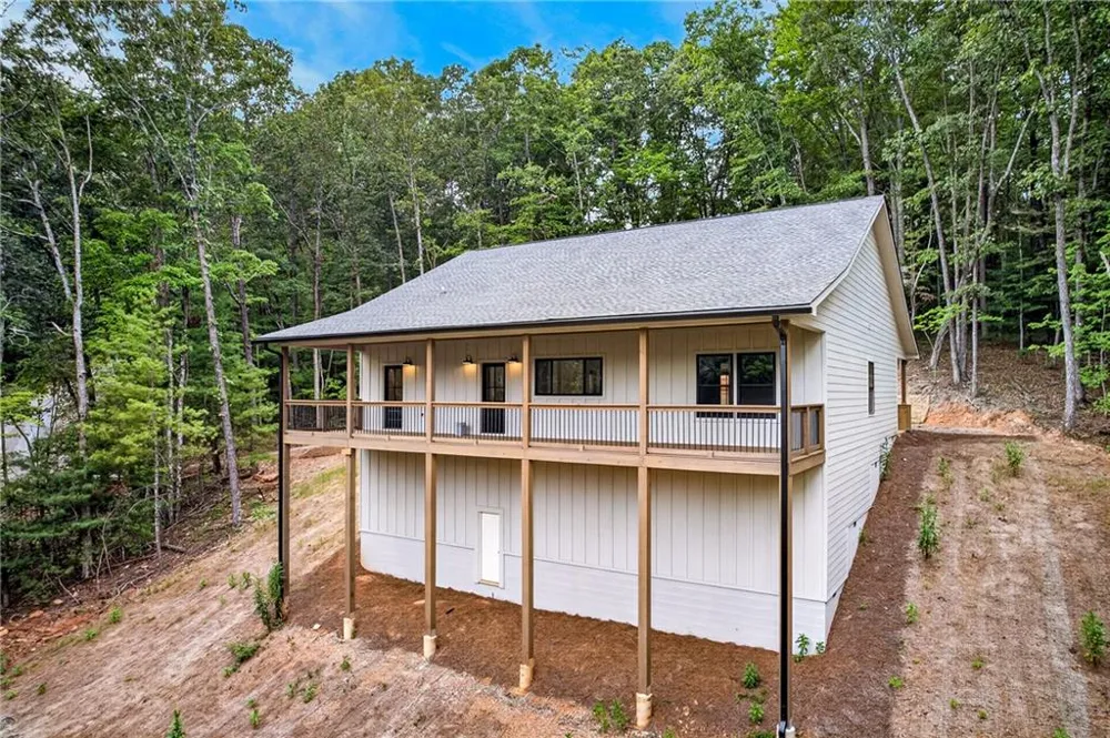 1030 Old Flat Branch Rd Ellijay, GA 30540