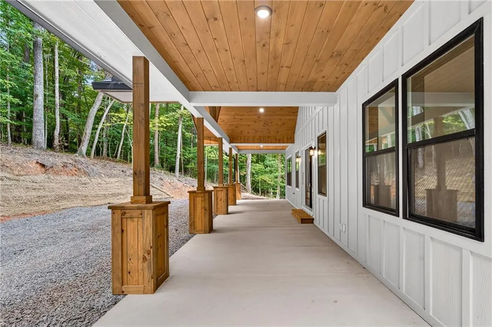 1030 Old Flat Branch Rd Ellijay, GA 30540