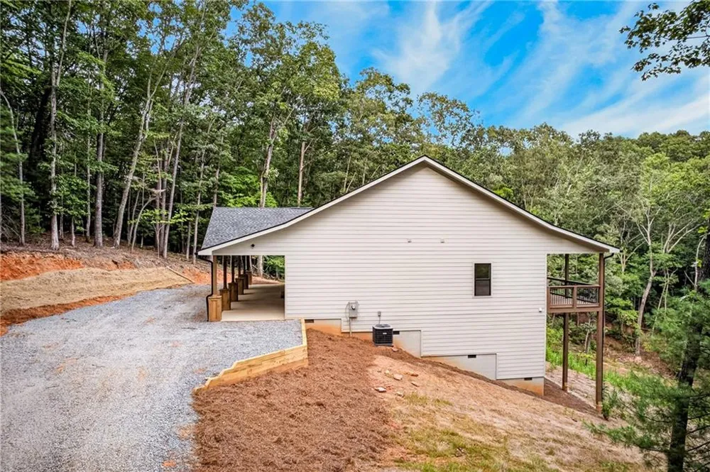 1030 Old Flat Branch Rd Ellijay, GA 30540