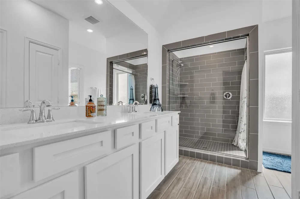 662 Aspen Falls Court Conroe, TX 77304