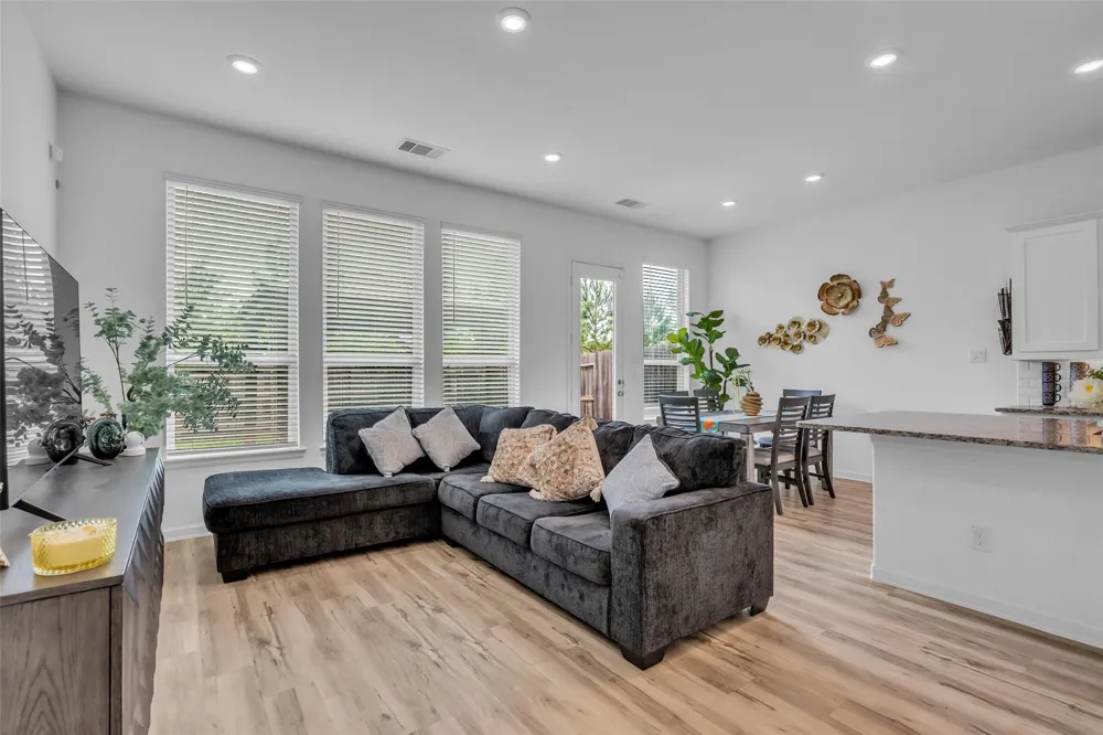 662 Aspen Falls Court Conroe, TX 77304