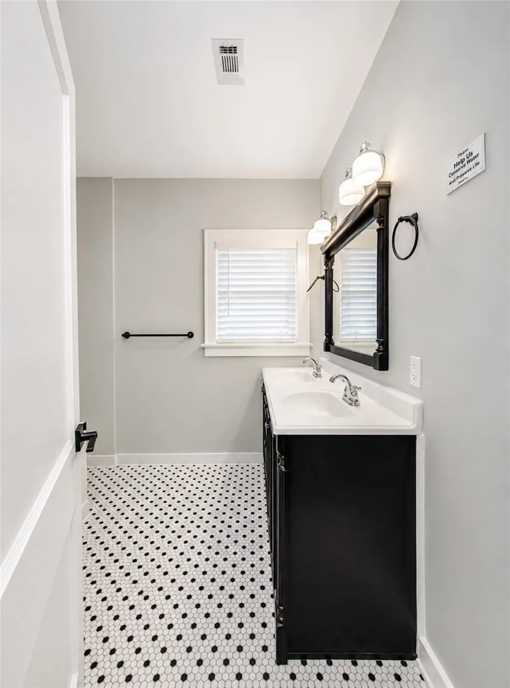 2608 Rosewood Street Houston, TX 77004