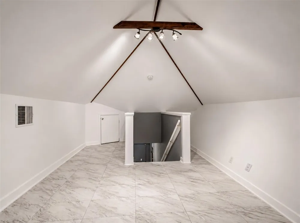 2608 Rosewood Street Houston, TX 77004