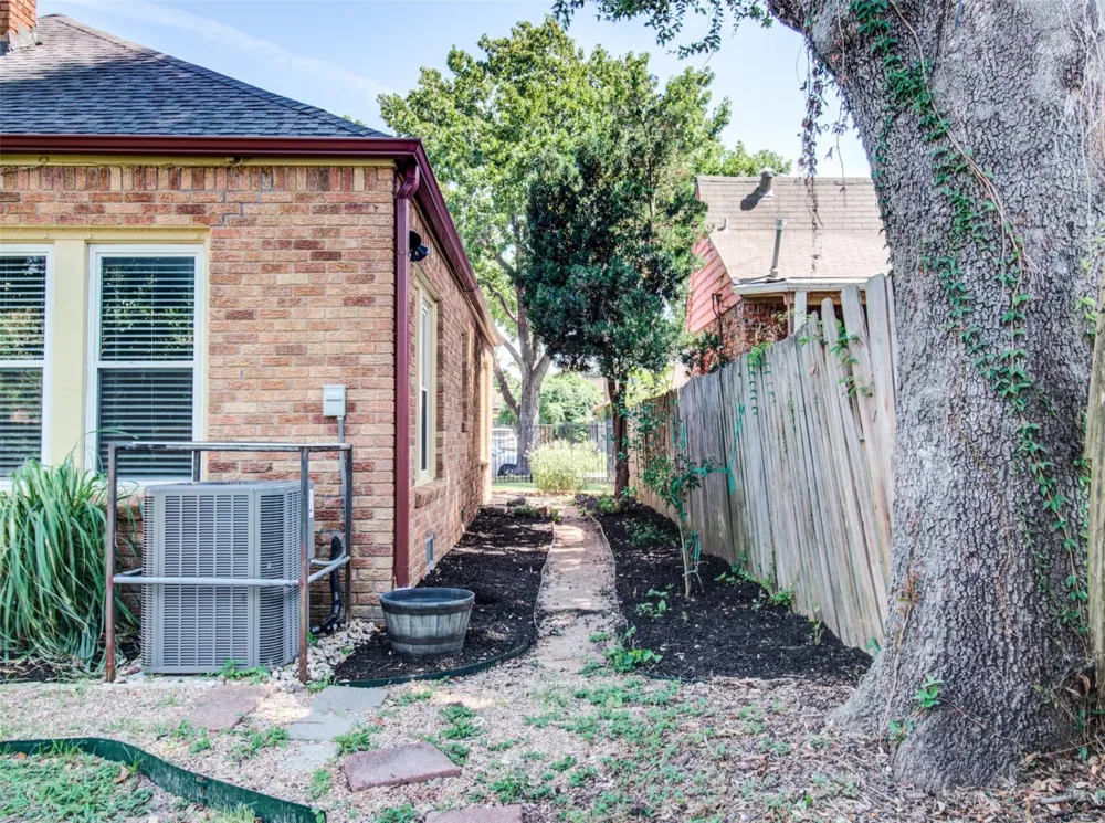 2608 Rosewood Street Houston, TX 77004